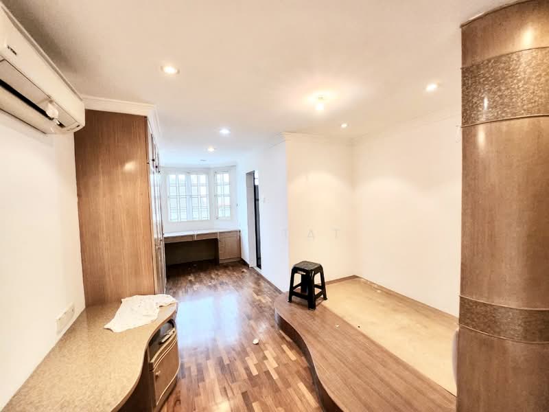 Semi-Detached House for Sale in Taman Pelangi (Johor Bahru) - Yik Tat - PropertyGuru.com.my