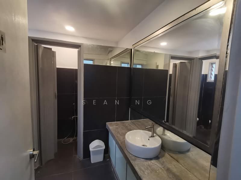 Shop for Rent in Taman Danau Desa (Taman Desa) - Sean Ng - Bathroom - PropertyGuru.com.my