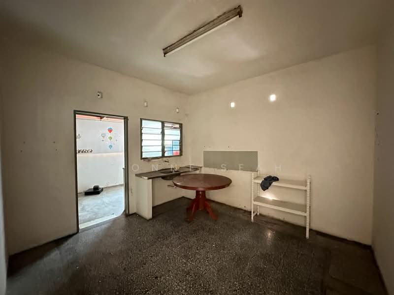 Jelutong untuk Untuk Disewa - RM 5,000 /bulan, Mac 2026 - Interior - PropertyGuru.com.my