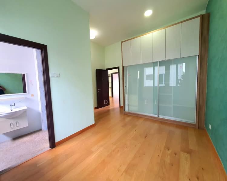 Kemuning Residence untuk Untuk Dijual - RM 1,500,000, Mac 2026 - Bedroom - PropertyGuru.com.my