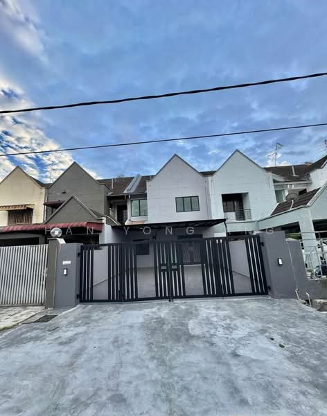 2-storey Terraced House for Sale in Permas Jaya (Johor) - Han Yong Ang - PropertyGuru.com.my