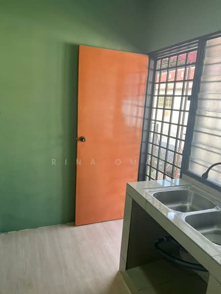 Taman Desa Chemor Impian untuk Untuk Dijual - RM 240,000, Mac 2026 - Kitchen - PropertyGuru.com.my