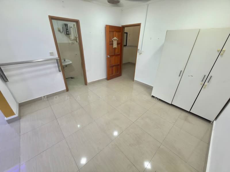 2-storey Terraced House for Sale in Bandar Tasik Puteri (Rawang) - Mohammad Omar - PropertyGuru.com.my