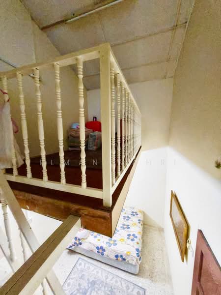 1-storey Terraced House for Sale in Taman Mawar (Bandar Kinrara) - Ilman Nahri - Interior - PropertyGuru.com.my