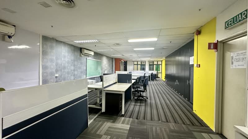 Office for Sale in Petaling Jaya (Selangor) - Razlan Hamzah - Interior - PropertyGuru.com.my
