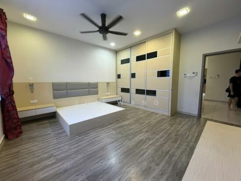 2-storey Terraced House for Rent in Taman Molek (Johor Bahru) - Jun Wang - Bedroom - PropertyGuru.com.my