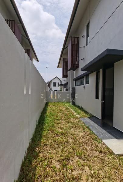 Semi-Detached House for Rent in Sepang (Selangor) - Zakee Chan - Exterior - PropertyGuru.com.my