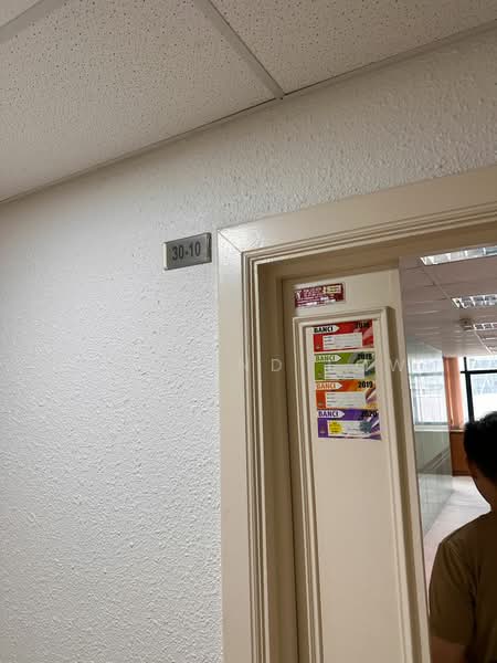 Office for Rent in KLCC (KL City Centre) - Desmond Low - Corridor - PropertyGuru.com.my