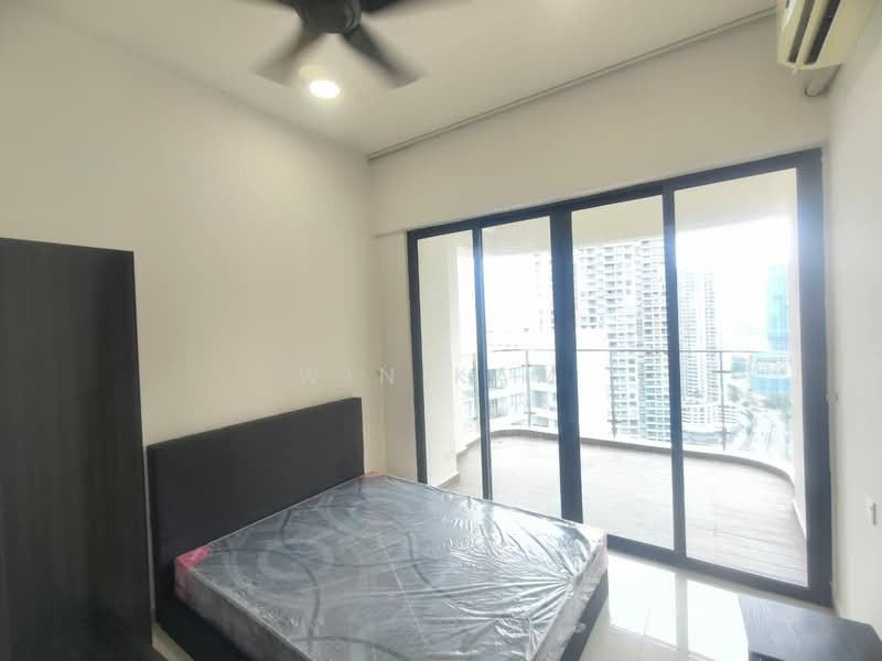 Condominium for Rent at Kings Bay @ Country Garden Danga Bay - Win Kam - Bedroom - PropertyGuru.com.my