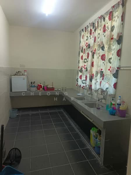 Taman Harmoni untuk Untuk Dijual - RM 950,000, Apr 2026 - Kitchen - PropertyGuru.com.my