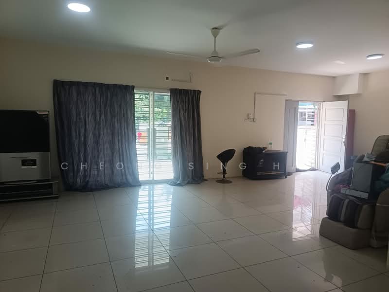 Taman Harmoni untuk Untuk Dijual - RM 950,000, Apr 2026 - Living Room - PropertyGuru.com.my