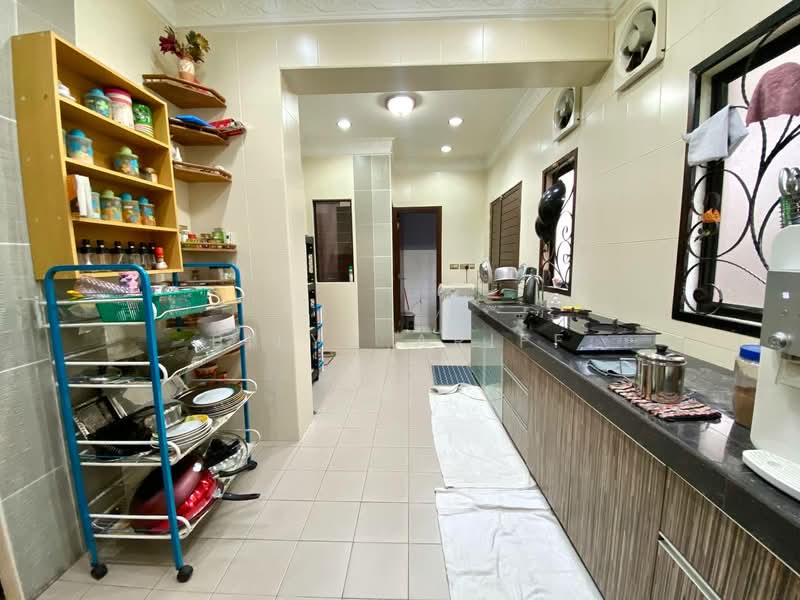 Semi-Detached House for Sale in Klang (Selangor) - BILYA ARIFF - PropertyGuru.com.my