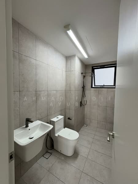 Condominium for Rent at EdgeWood Residences @ SkySanctuary - Ahmad Fadli Ayub. - Bathroom - PropertyGuru.com.my