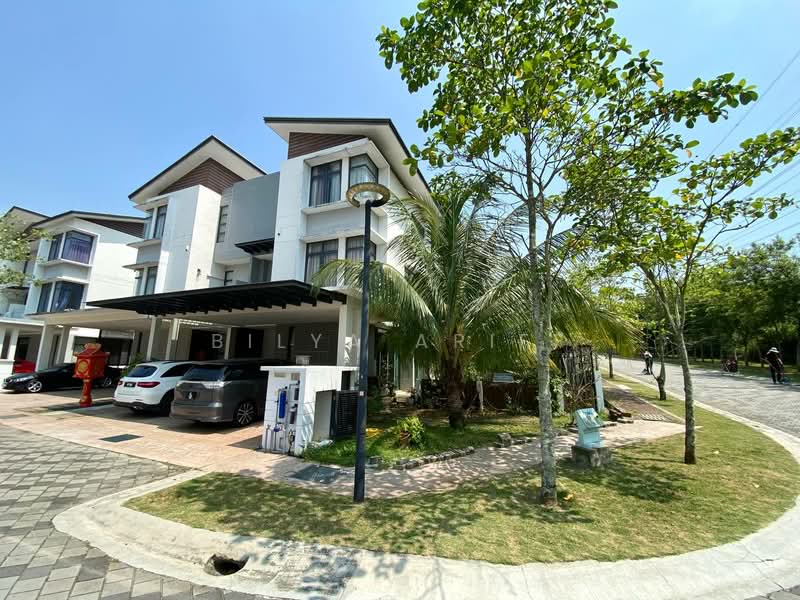 Semi-Detached House for Sale in Seri Kembangan (Selangor) - BILYA ARIFF - PropertyGuru.com.my