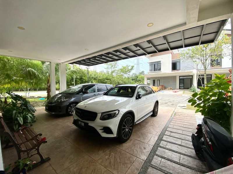 Semi-Detached House for Sale in Seri Kembangan (Selangor) - BILYA ARIFF - PropertyGuru.com.my