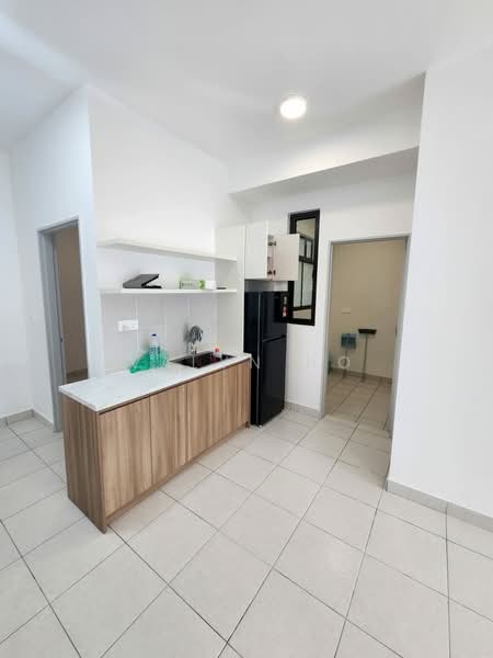 Residensi Bukit Palma 3 (Palm Hill Residence 3) untuk Untuk Disewa - RM 1,100 /bulan, Mac 2026 - Kitchen - PropertyGuru.com.my