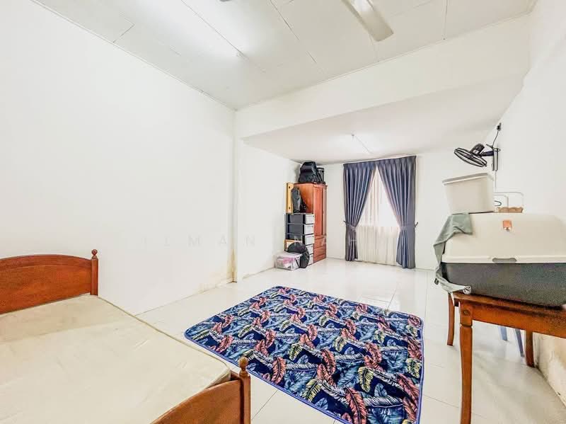 Bungalow for Sale in Banting (Selangor) - Ilman Nahri - Bedroom - PropertyGuru.com.my