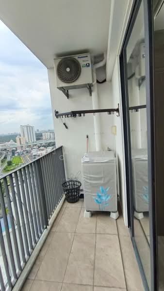 Emporis untuk Untuk Disewa - RM 1,300 /bulan, Mac 2026 - Balcony - PropertyGuru.com.my