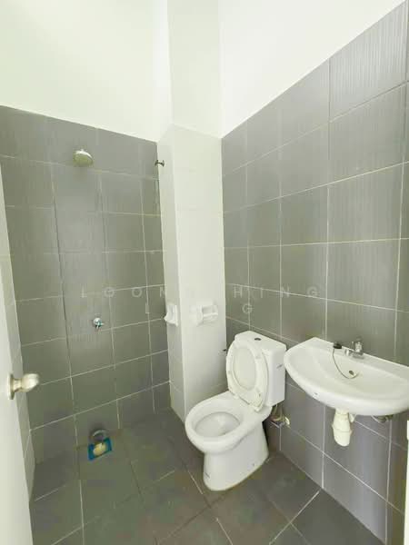 Imperial Jade Residenz Imperials Jades Residenzs Imperials Jades Residenzs untuk Untuk Dijual - RM 588,000, Mac 2026 - Bathroom - PropertyGuru.com.my