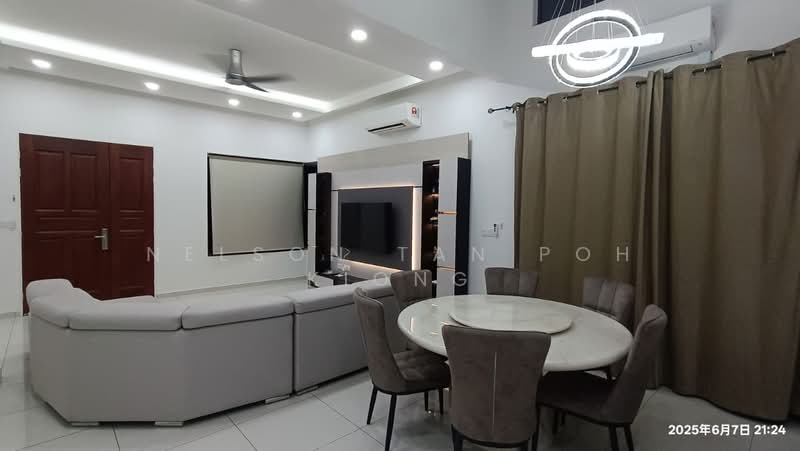 Link Bungalow for Sale in Bukit Indah (Iskandar Puteri (Nusajaya)) - Nelson Tan Poh Kiong - Living Room - PropertyGuru.com.my