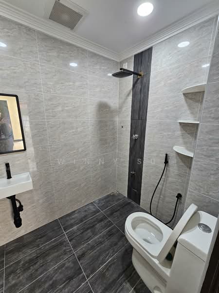 Bukit Jelutong untuk Untuk Dijual - RM 1,400,000, Mac 2026 - Bathroom - PropertyGuru.com.my