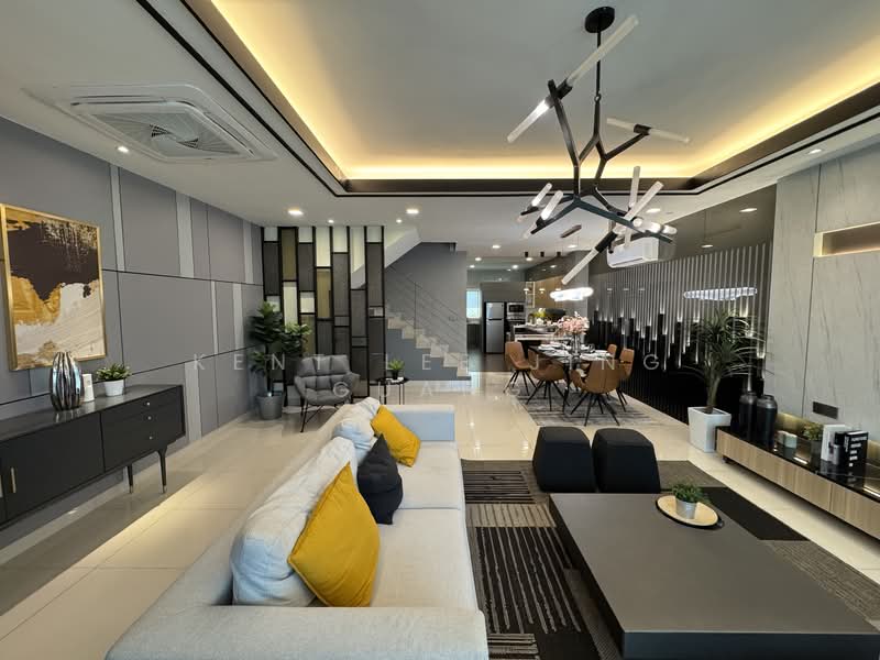 [READY MOVE IN NEW PROJECT] 3-Storey Hilltop Selayang KL North untuk Untuk Dijual - RM 1,175,000, Mac 2026 - Living Room - PropertyGuru.com.my