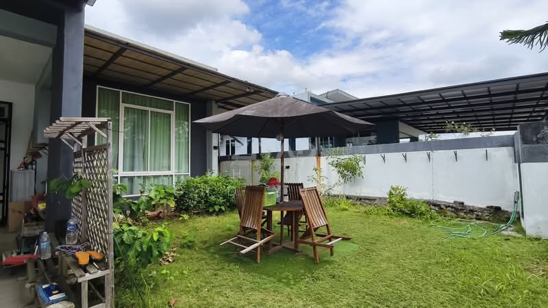 Bungalow for Sale in Bandar Seri Impian (Kluang) - Mohd Khairul Bin Mohd Yunos - Exterior - PropertyGuru.com.my