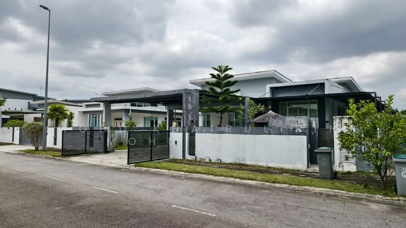 Bungalow for Sale in Bandar Seri Impian (Kluang) - Mohd Khairul Bin Mohd Yunos - Exterior - PropertyGuru.com.my
