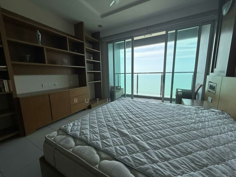 Condominium for Sale at 10 Island Resort - Ruth Ong - Bedroom - PropertyGuru.com.my