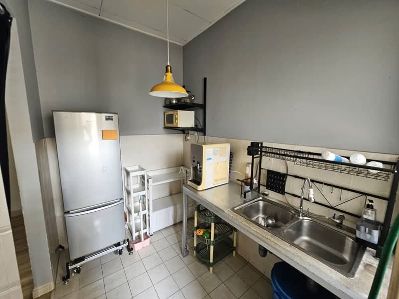 Apartment for Sale at Baiduri Court Apartment - Rachael Lee - Kitchen - PropertyGuru.com.my