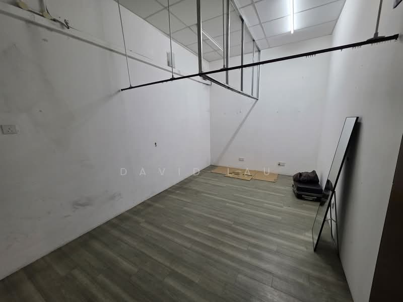 Shop for Rent in Taman Mutiara Mas (Skudai) - David Lau - Interior - PropertyGuru.com.my