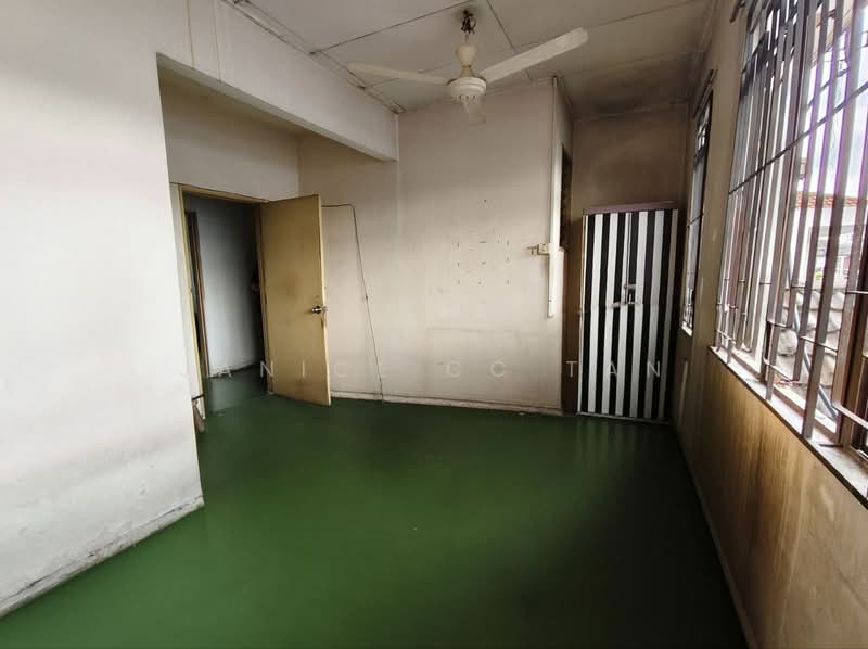 Taman Puchong Indah untuk Untuk Dijual - RM 350,000, Mac 2026 - Interior - PropertyGuru.com.my