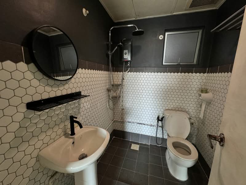 The Heron Residency untuk Untuk Dijual - RM 320,000, Mac 2026 - Bathroom - PropertyGuru.com.my