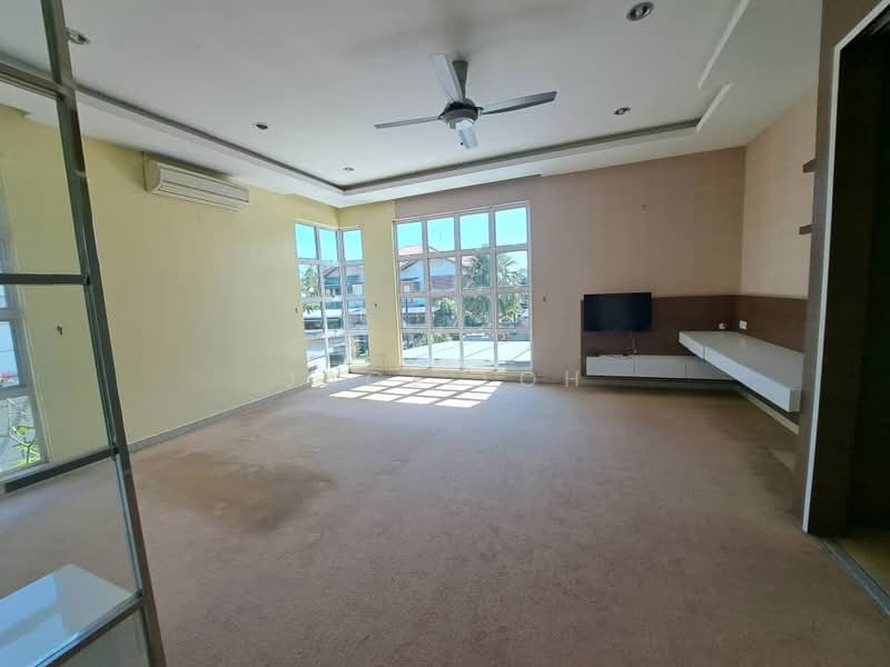 Semi-Detached House for Sale in Taman Sutera Utama (Skudai) - Jace Loh - Living Room - PropertyGuru.com.my