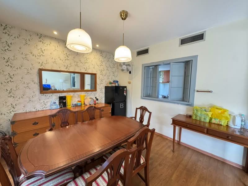 1A Stonor untuk Untuk Dijual - RM 900,000, Mac 2026 - Dining Room - PropertyGuru.com.my