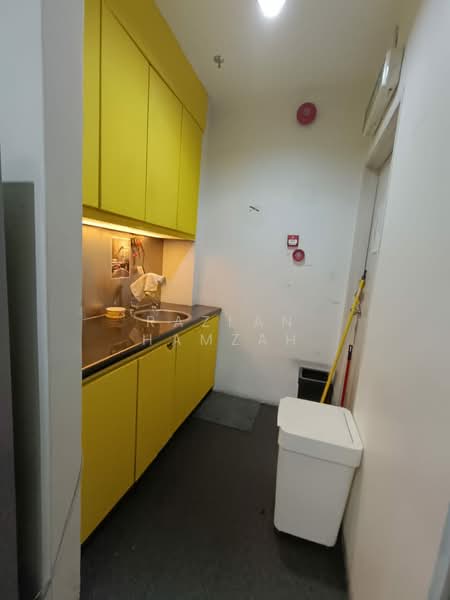 Office for Sale in Petaling Jaya (Selangor) - Razlan Hamzah - Kitchen - PropertyGuru.com.my