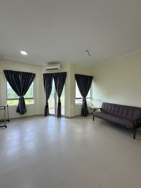 Tiara Desaru Seaview Residence untuk Untuk Dijual - RM 190,000, Mac 2026 - Living Room - PropertyGuru.com.my