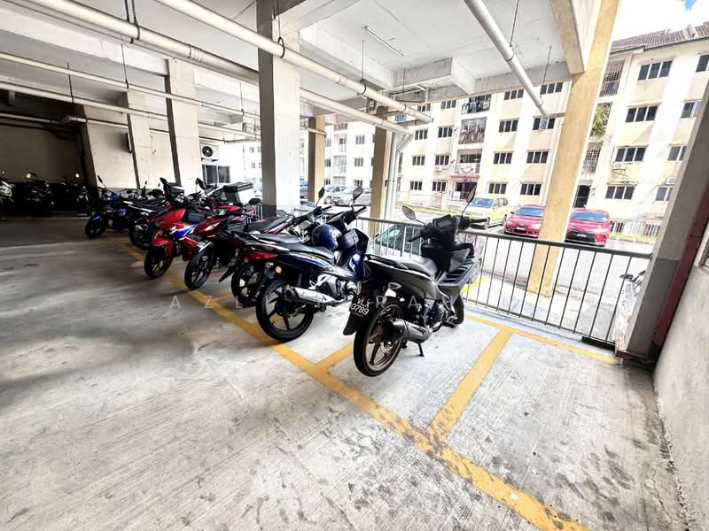 Apartment for Sale at Kenangan View - Azli Ibrahim - Car Park - PropertyGuru.com.my