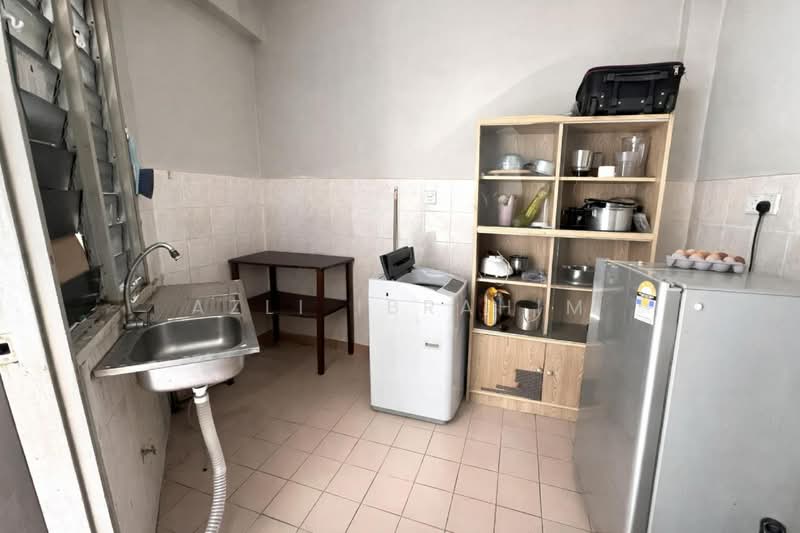 Apartment for Sale at Kenangan View - Azli Ibrahim - Kitchen - PropertyGuru.com.my