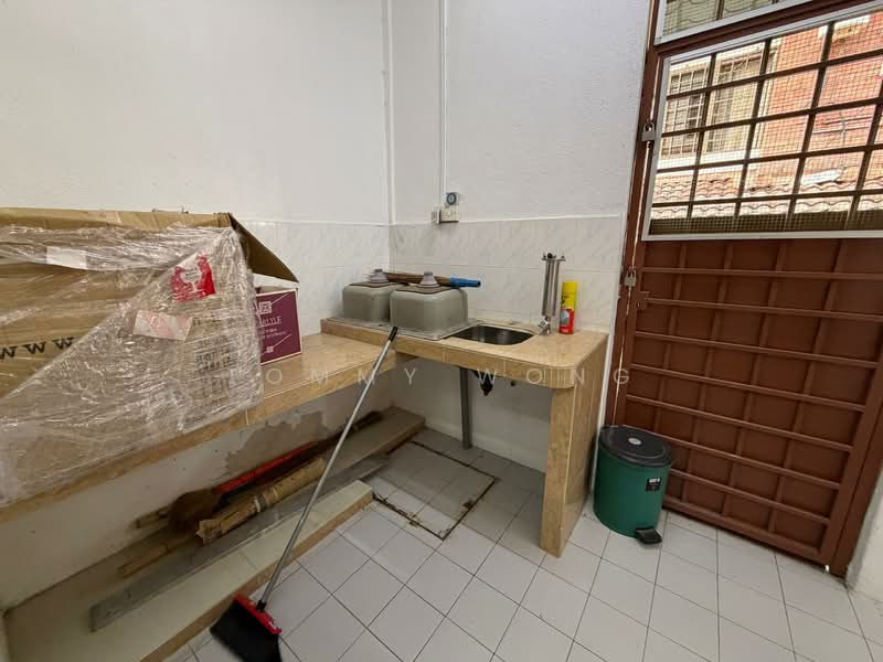 Terraced House for Sale in Bandar Sungai Long (Selangor) - Tommy Wong - Kitchen - PropertyGuru.com.my