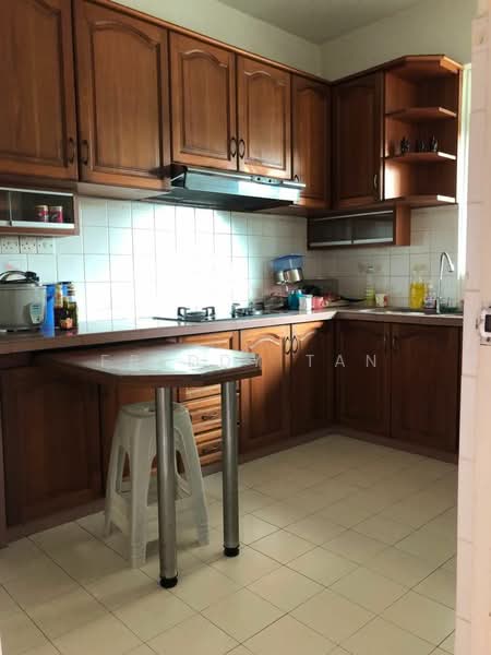 Lavinia Apartments untuk Untuk Dijual - RM 530,000, Mac 2026 - Kitchen - PropertyGuru.com.my