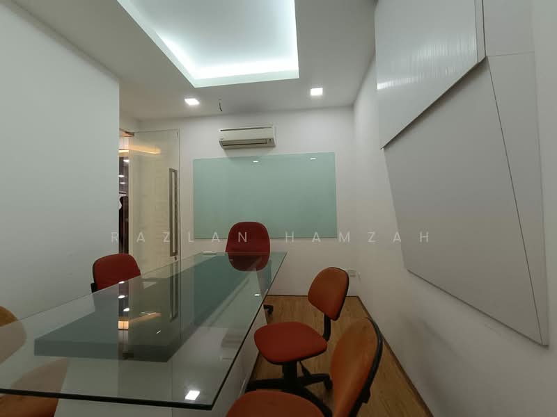 Office for Sale in Danau Kota (Setapak) - Razlan Hamzah - meeting room - PropertyGuru.com.my