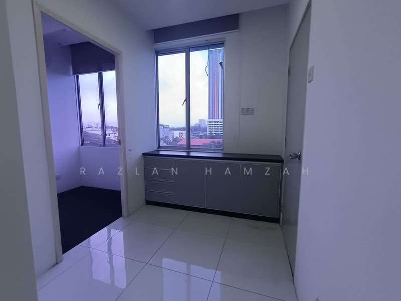 Office for Sale in Danau Kota (Setapak) - Razlan Hamzah - Pantry - PropertyGuru.com.my