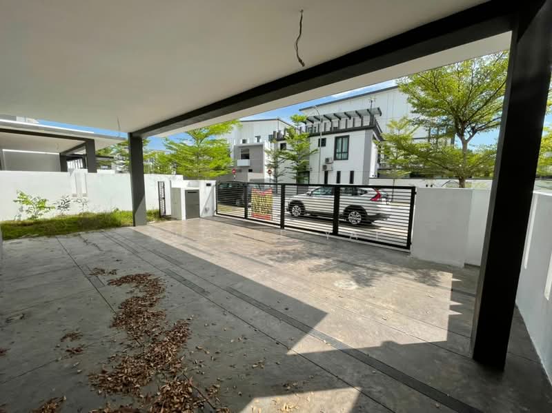 Semi-Detached House for Sale in Bukit Rahman Putra (Sungai Buloh) - Eugene Yap - Exterior - PropertyGuru.com.my