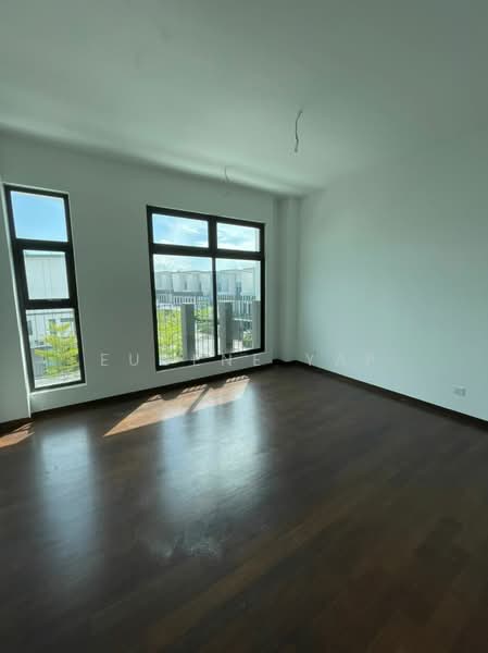 Semi-Detached House for Sale in Bukit Rahman Putra (Sungai Buloh) - Eugene Yap - Interior - PropertyGuru.com.my
