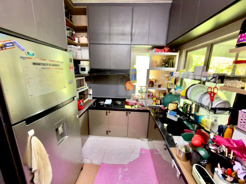 2-storey Terraced House for Sale in Rawang (Selangor) - Azrul Ismail - Kitchen - PropertyGuru.com.my