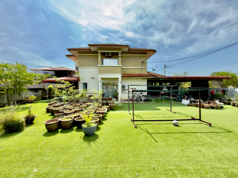 2-storey Terraced House for Sale in Rawang (Selangor) - Azrul Ismail - Exterior - PropertyGuru.com.my