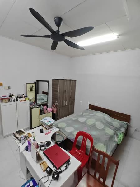 2-storey Terraced House for Sale in Taman Nusa Indah (Iskandar Puteri (Nusajaya)) - Alan Tia - Bedroom - PropertyGuru.com.my