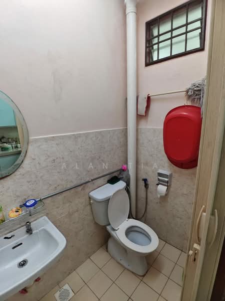 2-storey Terraced House for Sale in Taman Nusa Indah (Iskandar Puteri (Nusajaya)) - Alan Tia - Bathroom - PropertyGuru.com.my