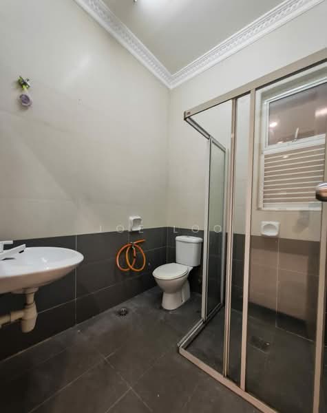 Anjung Sari untuk Untuk Dijual - RM 780,000, Mac 2026 - Bathroom - PropertyGuru.com.my